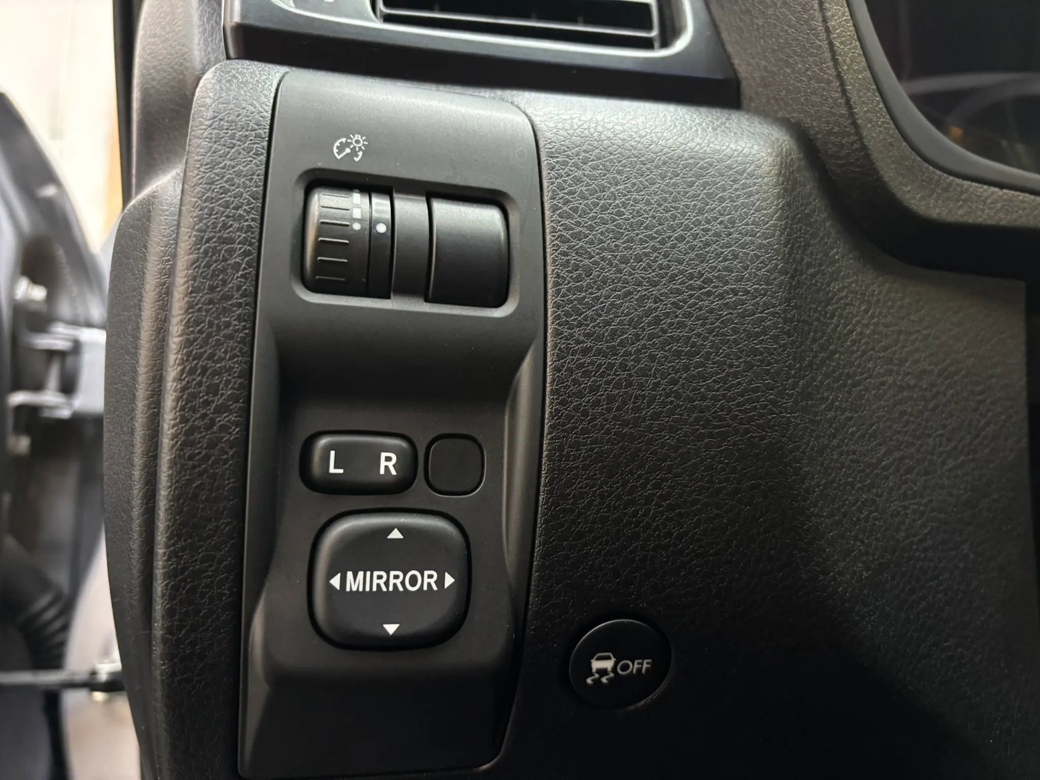 Used 2014 Subaru Impreza WRX Hatchback AWD/4WD image 18