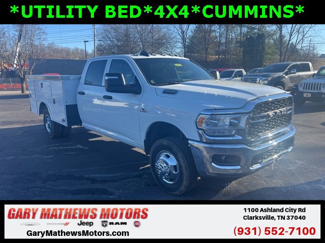 New 2024 RAM 3500 Tradesman w/ Chrome Appearance Group image 1