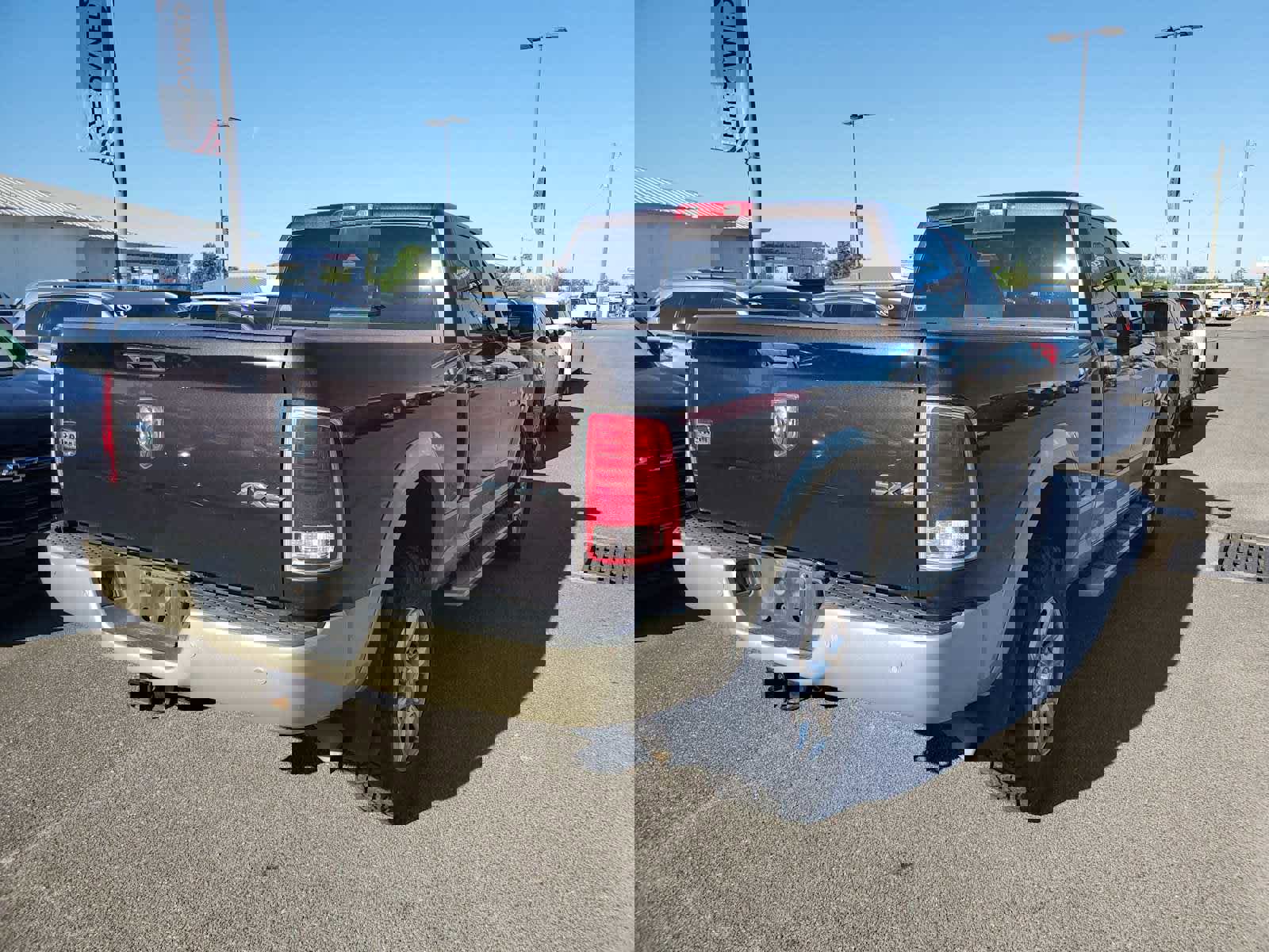 Used 2017 RAM 2500 Longhorn image 3