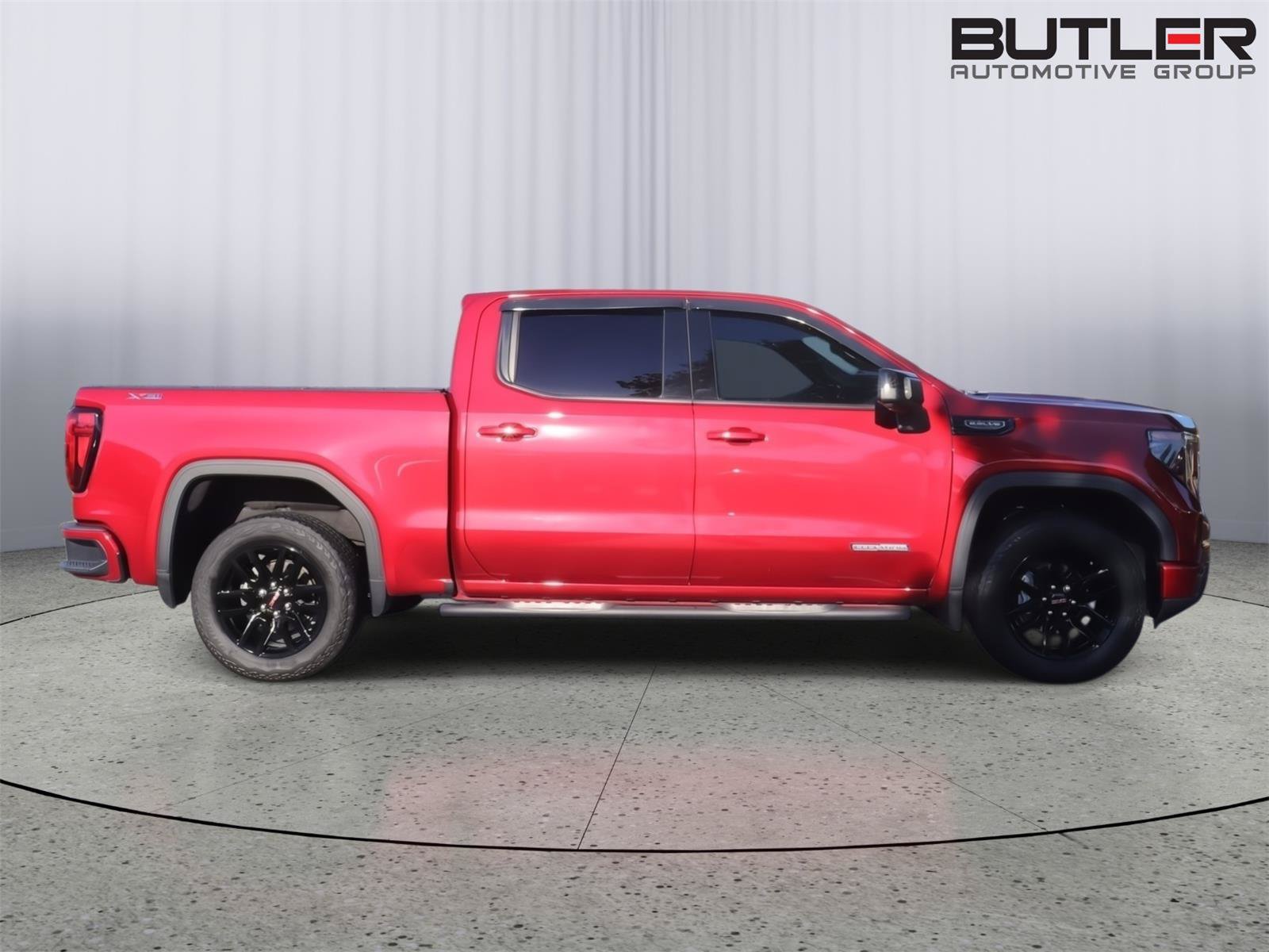 Used 2024 GMC Sierra 1500 Elevation w/ Preferred Package AWD/4WD image 8