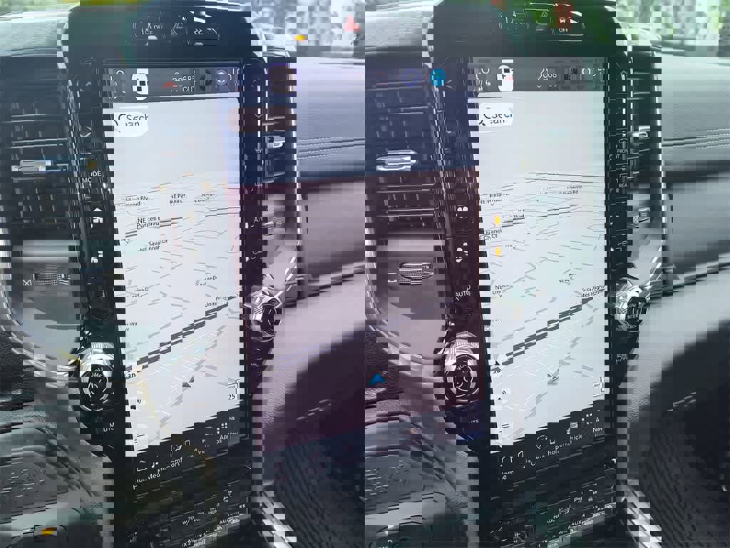 New 2026 RAM 3500 Laramie w/ Towing Technology Group image 18