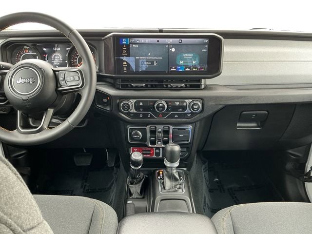 Used 2024 Jeep Gladiator Sport image 12