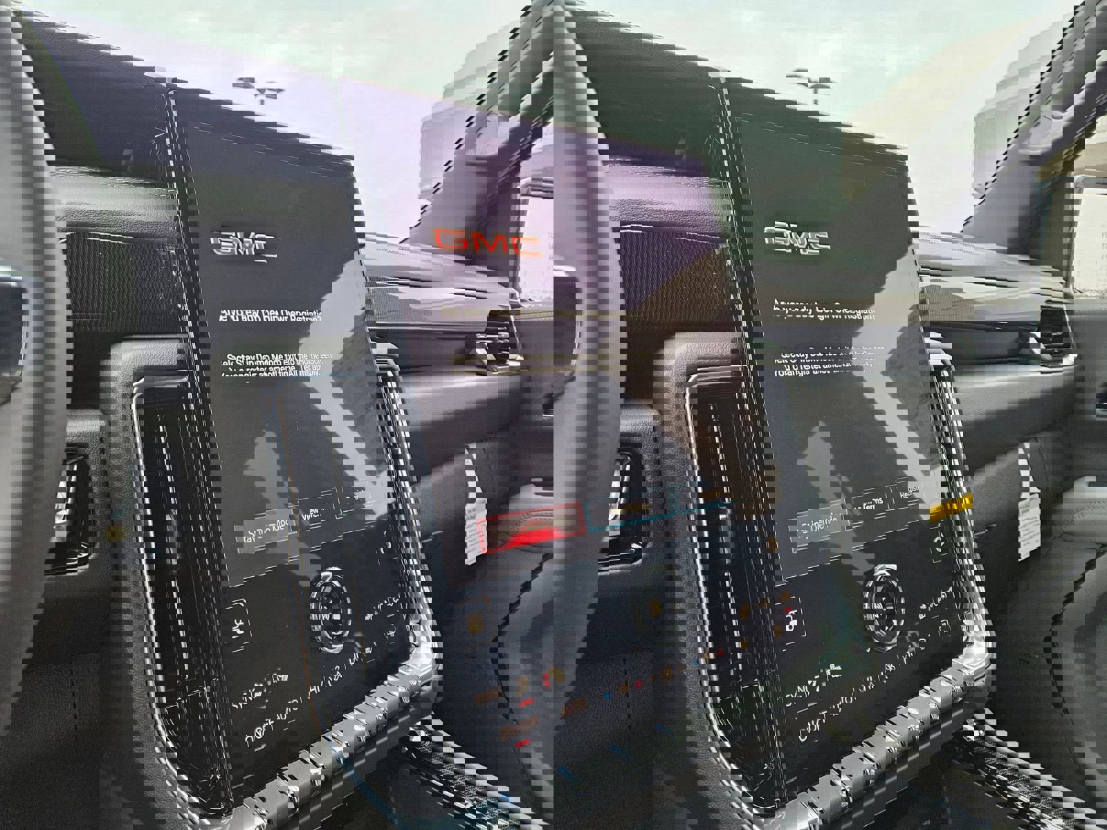 New 2026 GMC Yukon XL Elevation image 15