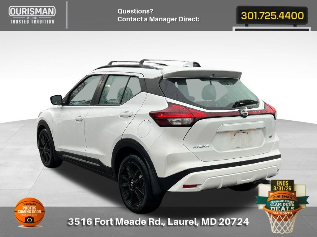 Used 2022 Nissan Kicks SR w/ Exterior Package image 3