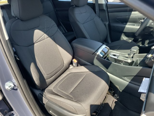 New 2026 Hyundai Tucson SE w/ Tow & Go Package FWD image 21