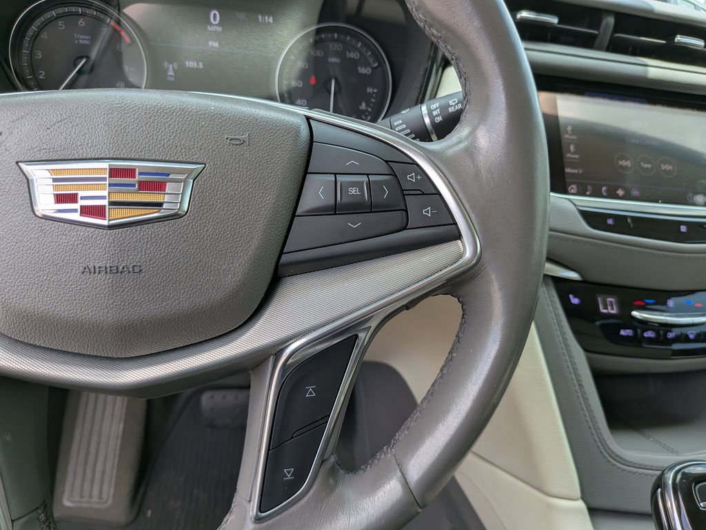 Used 2020 Cadillac XT5 Premium Luxury FWD image 30