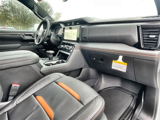 New 2026 GMC Sierra 1500 AT4 w/ Technology Package image 29