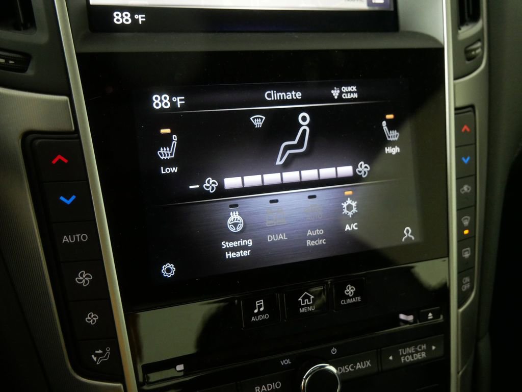 Used 2022 INFINITI Q60 3.0t Luxe w/ Essential Package image 25