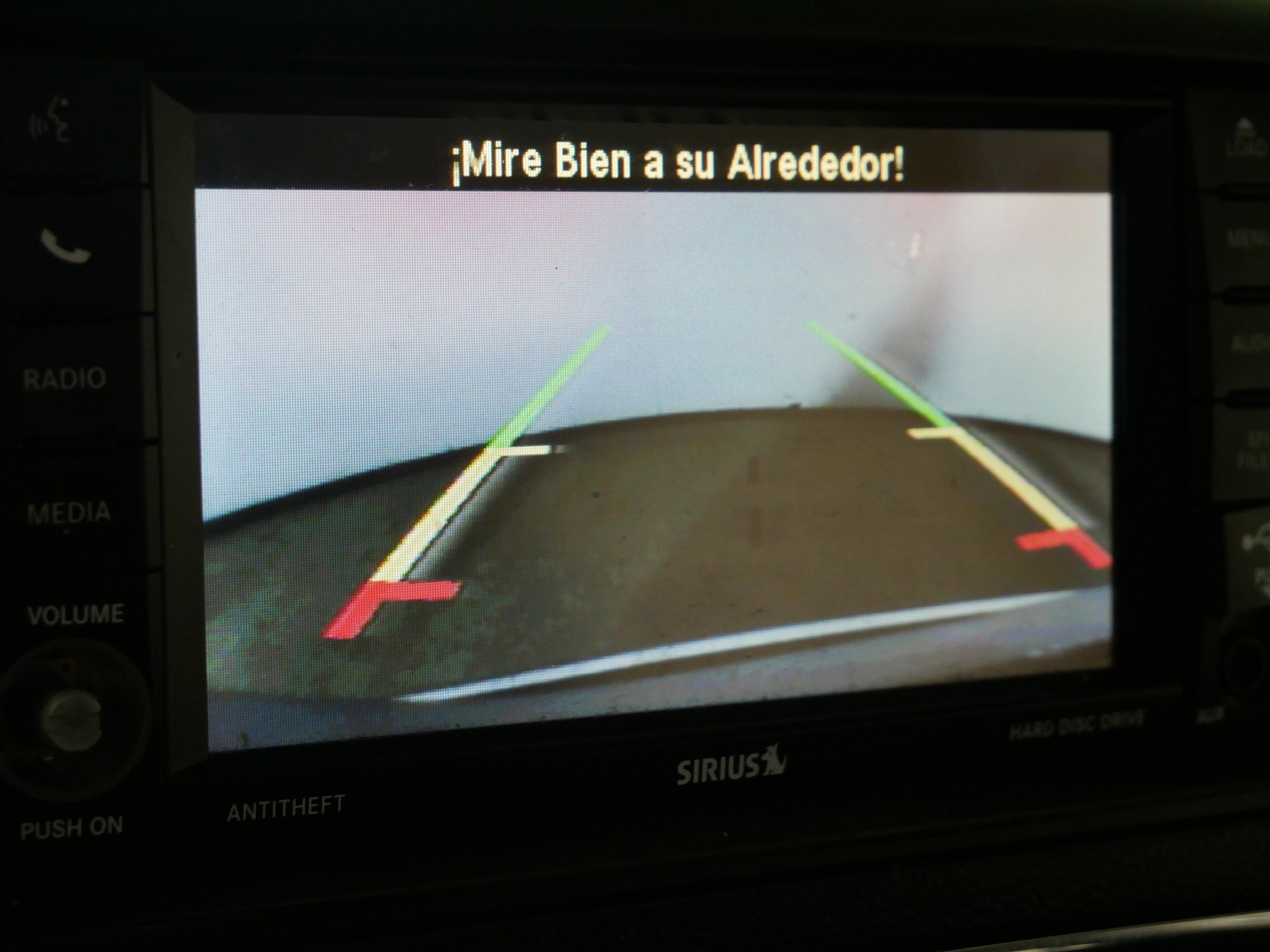 Used 2014 Chrysler Town & Country Touring-L image 30