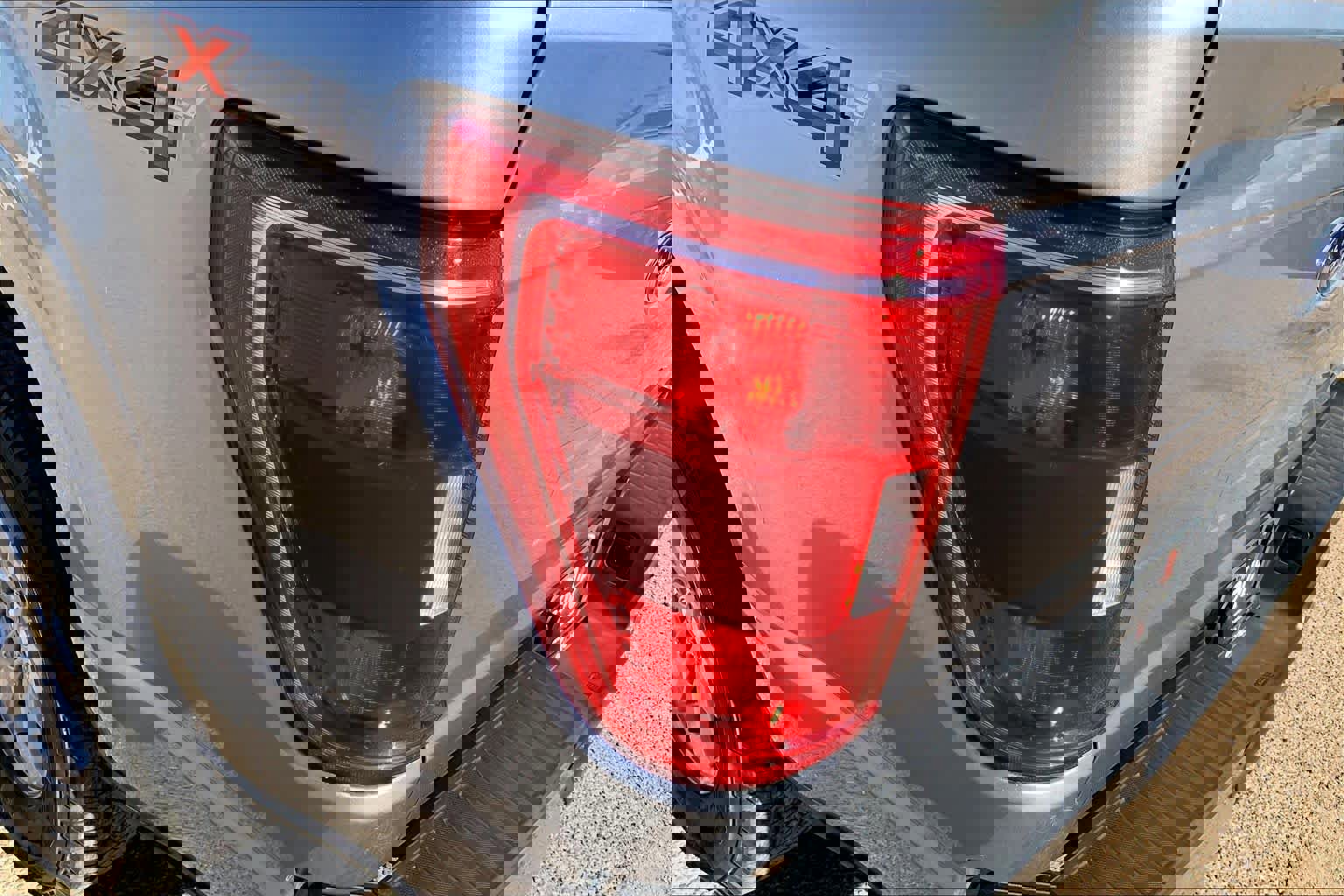 Used 2023 Ford F150 XLT w/ Trailer Tow Package image 32