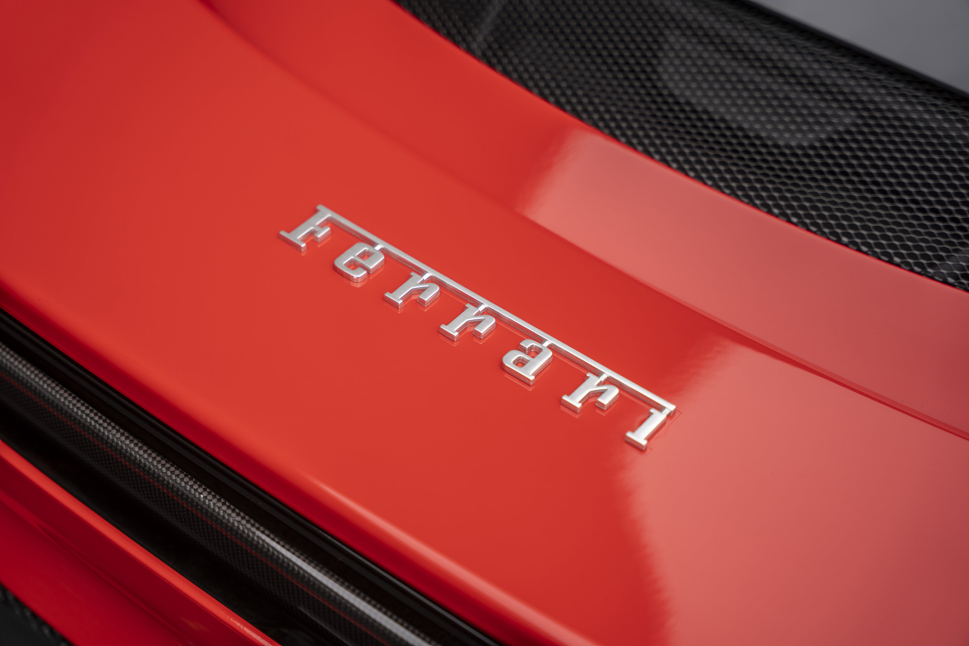 Used 2023 Ferrari 296 GTB RWD image 11