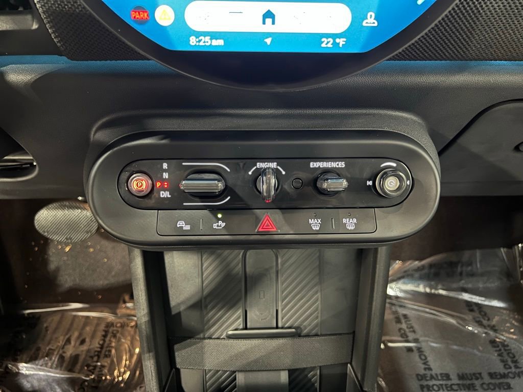 Certified 2025 MINI Cooper 2-Door Hardtop image 18