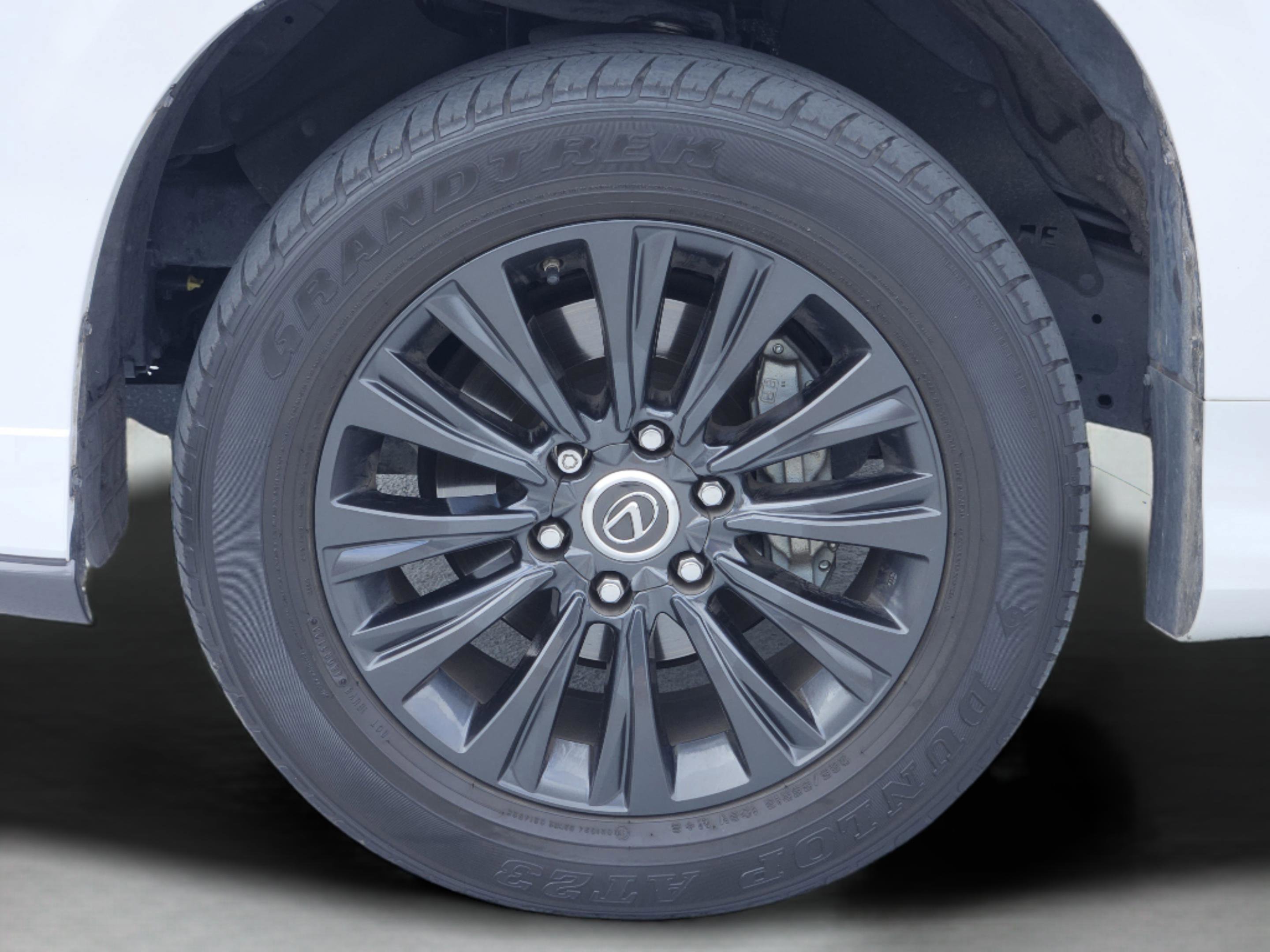 Used 2023 Lexus GX 460 Premium w/ Accessory Package image 13