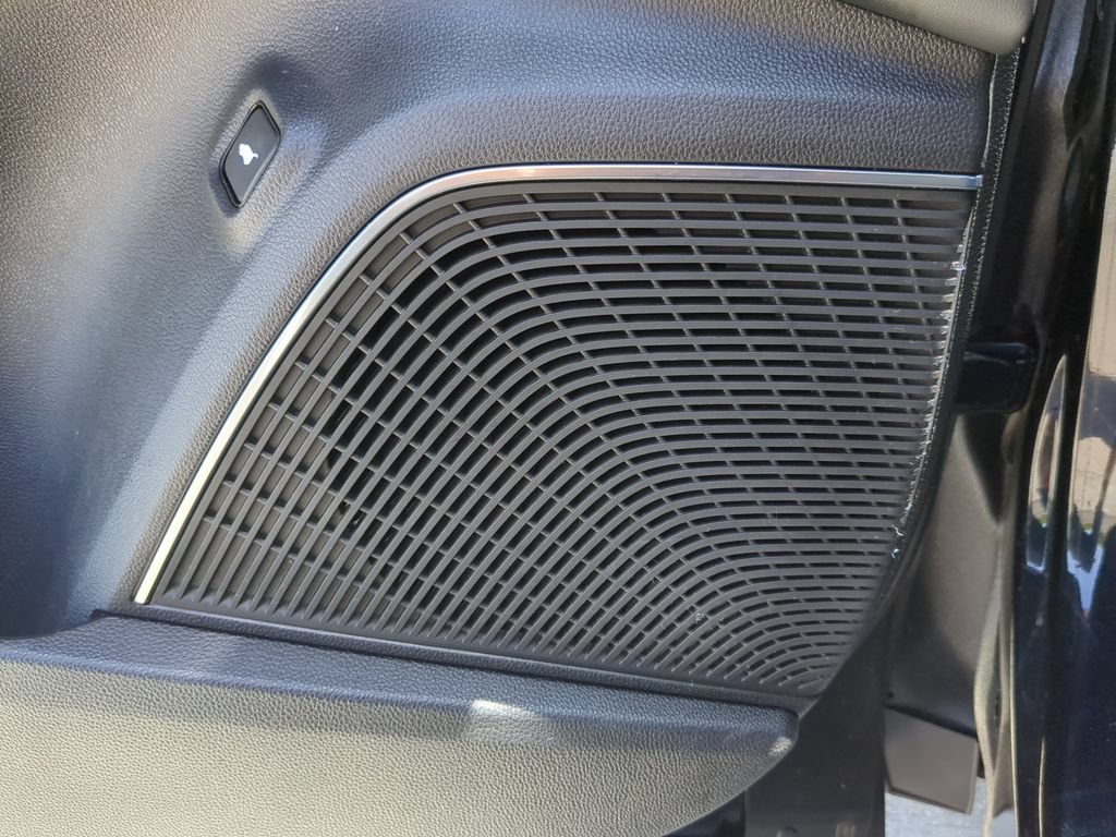 Used 2024 Acura MDX w/ Technology Package FWD image 18