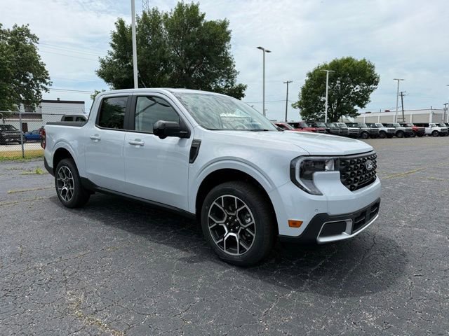 New 2025 Ford Maverick Lariat image 2