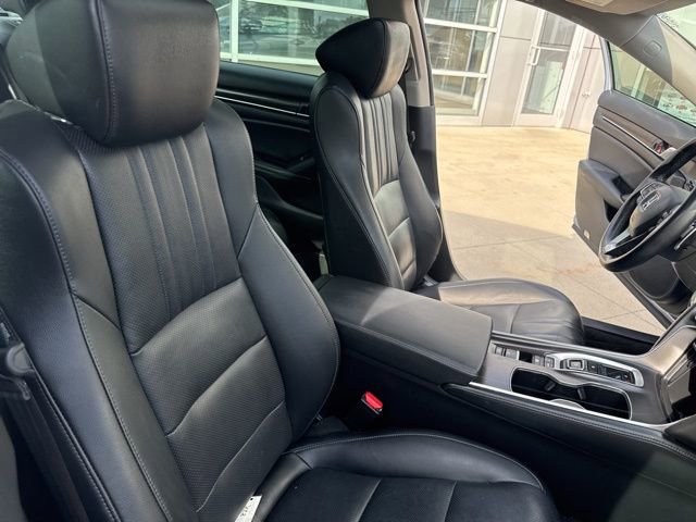 Used 2022 Honda Accord Touring image 34