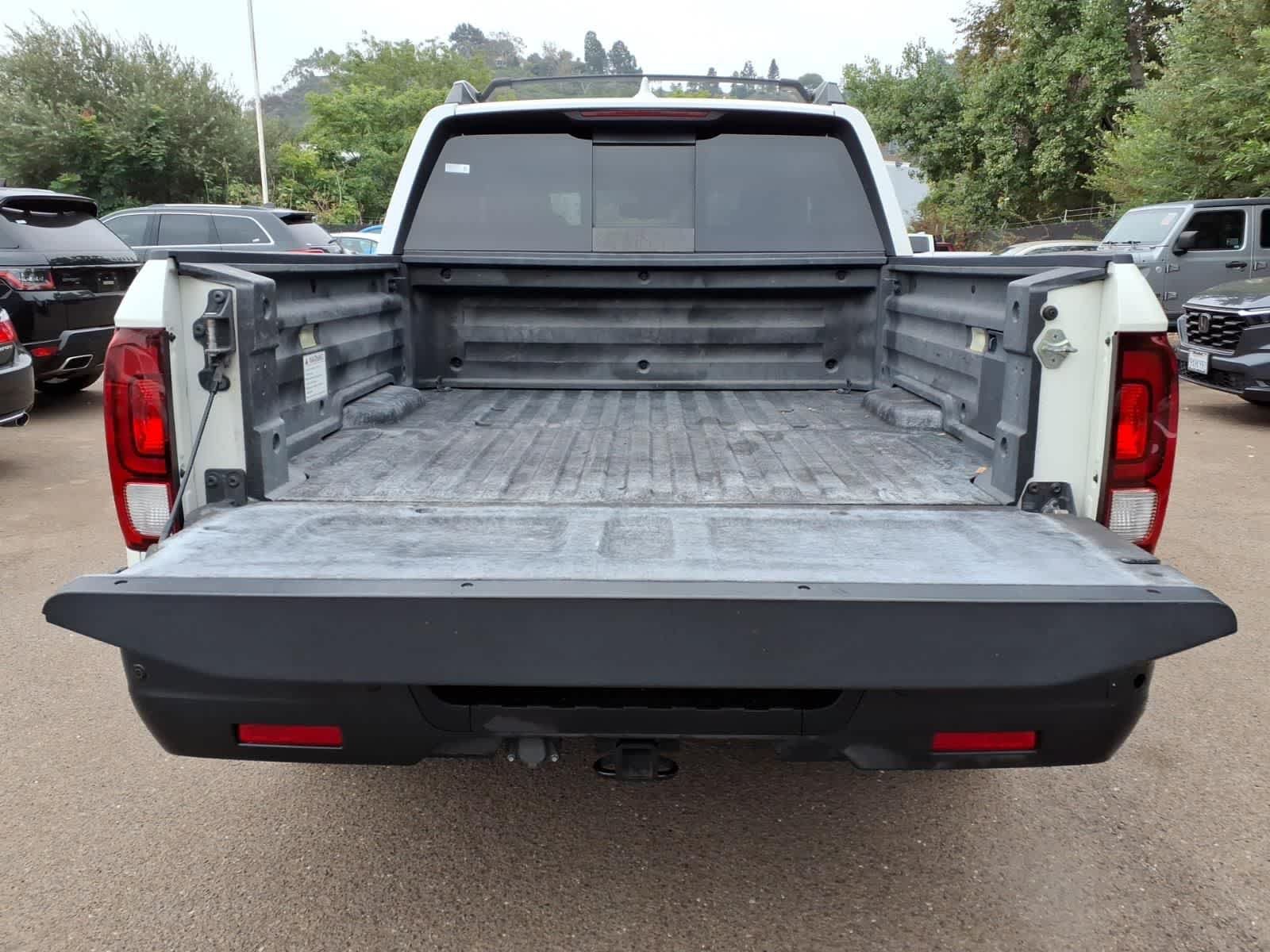 Used 2017 Honda Ridgeline RTL-E image 6