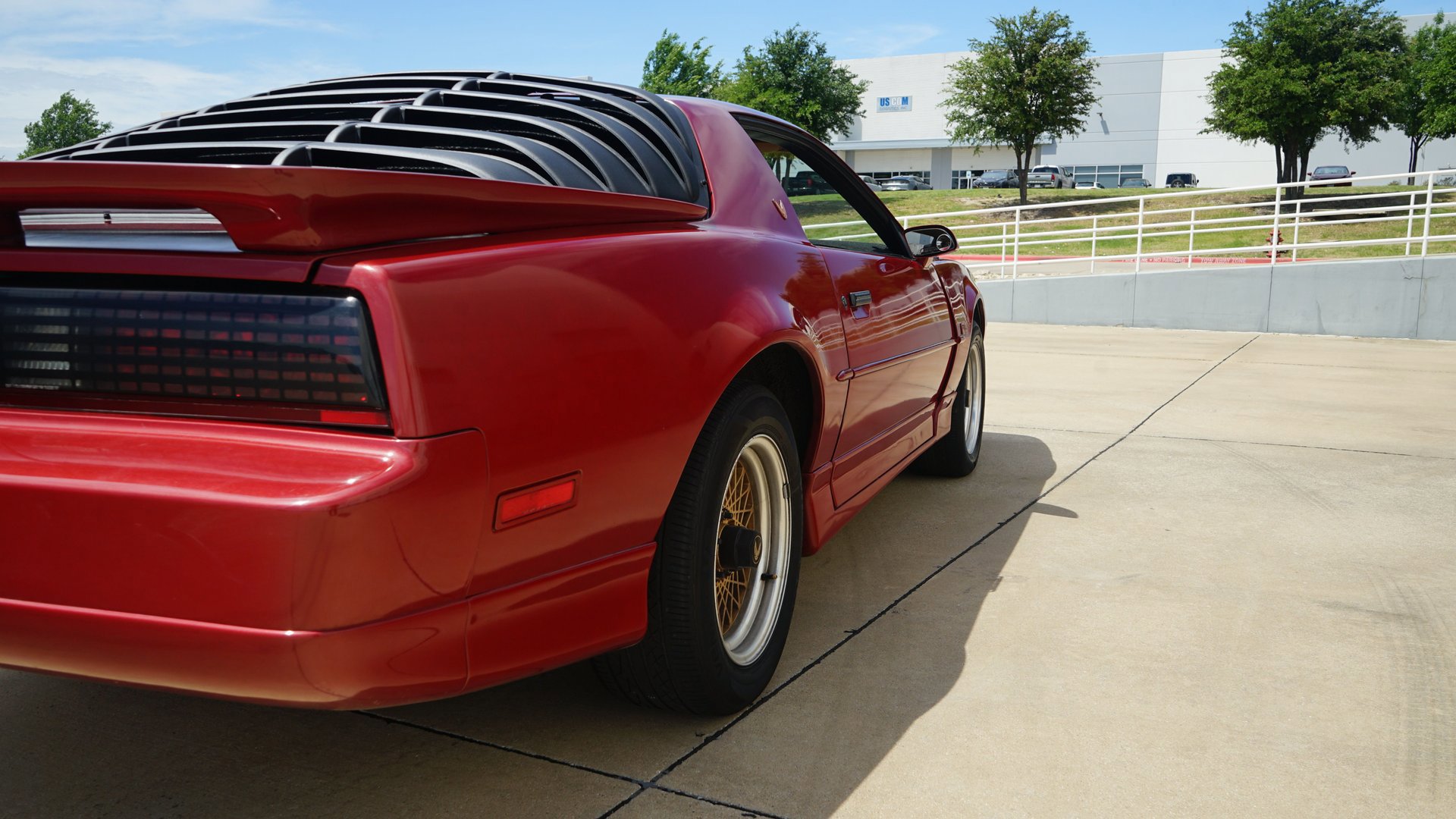 Used 1987 Pontiac Firebird Trans Am RWD image 31