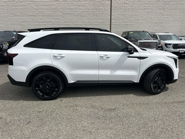 Used 2024 Kia Sorento X-Line EX image 3