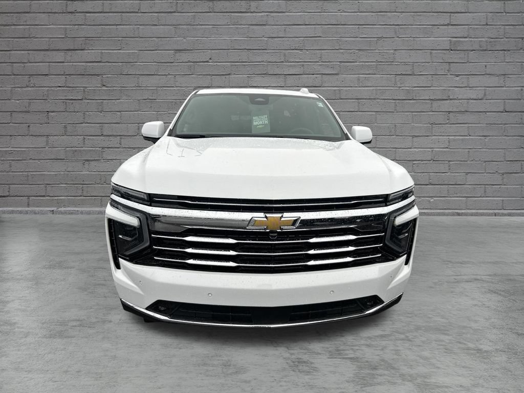 New 2026 Chevrolet Suburban LT w/ Comfort Package AWD/4WD image 2