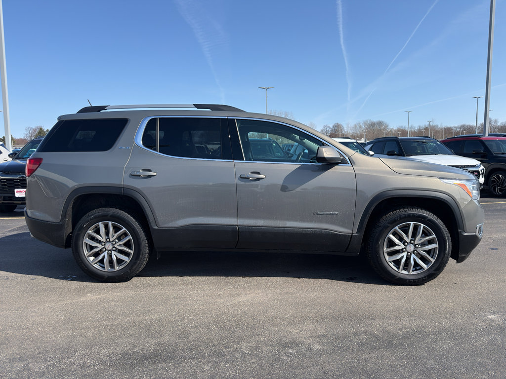 Used 2019 GMC Acadia SLE image 4