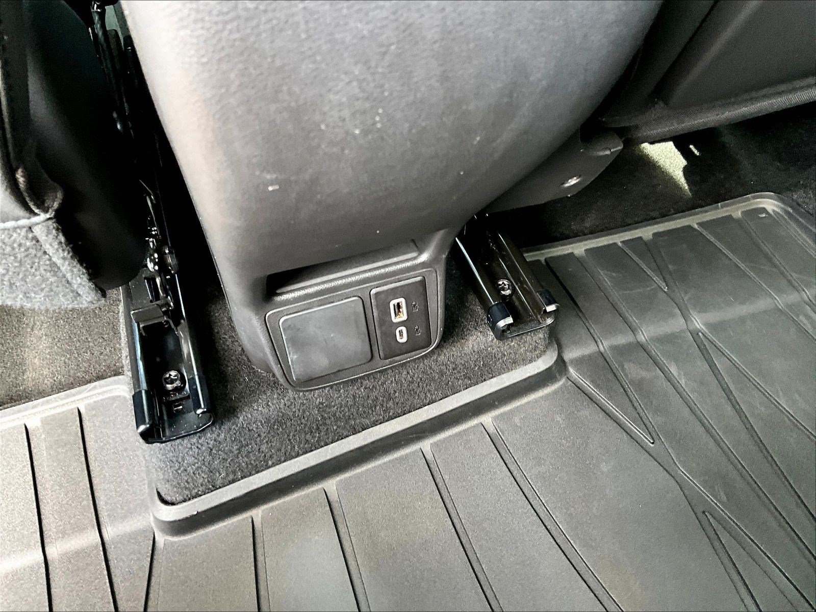 Used 2026 Buick Encore GX Sport Touring w/ Comfort Package FWD image 10