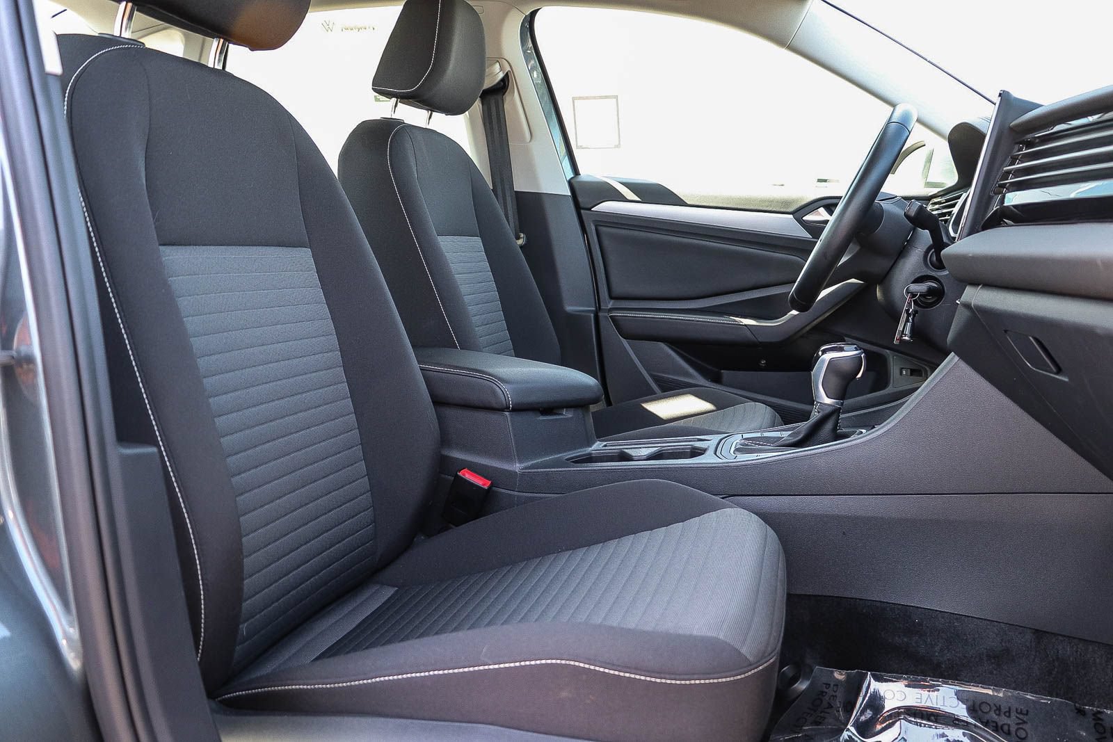 Used 2025 Volkswagen Jetta S FWD image 18