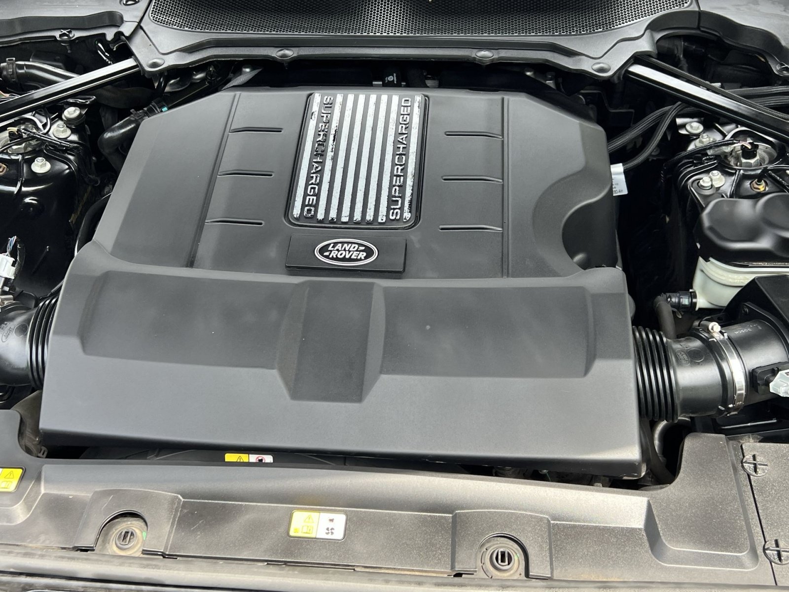 Used 2017 Land Rover Range Rover Sport Supercharged AWD/4WD image 34