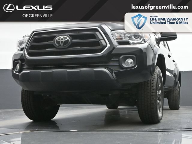 Used 2021 Toyota Tacoma SR5 AWD/4WD image 9