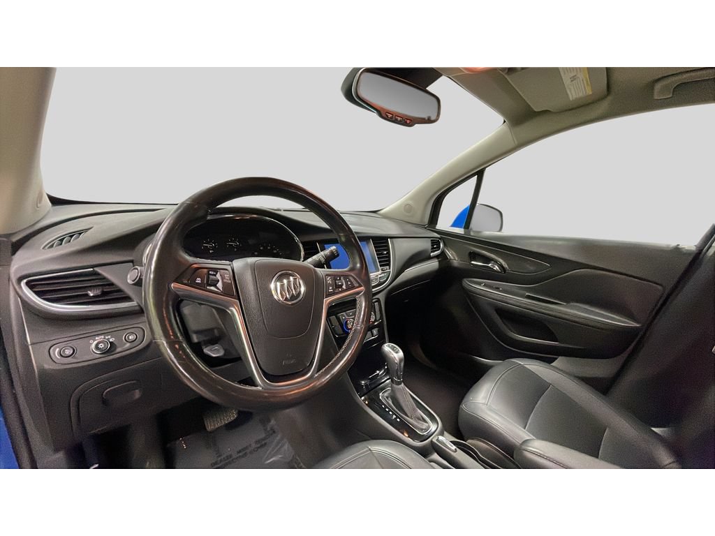 Used 2018 Buick Encore Essence AWD/4WD image 11