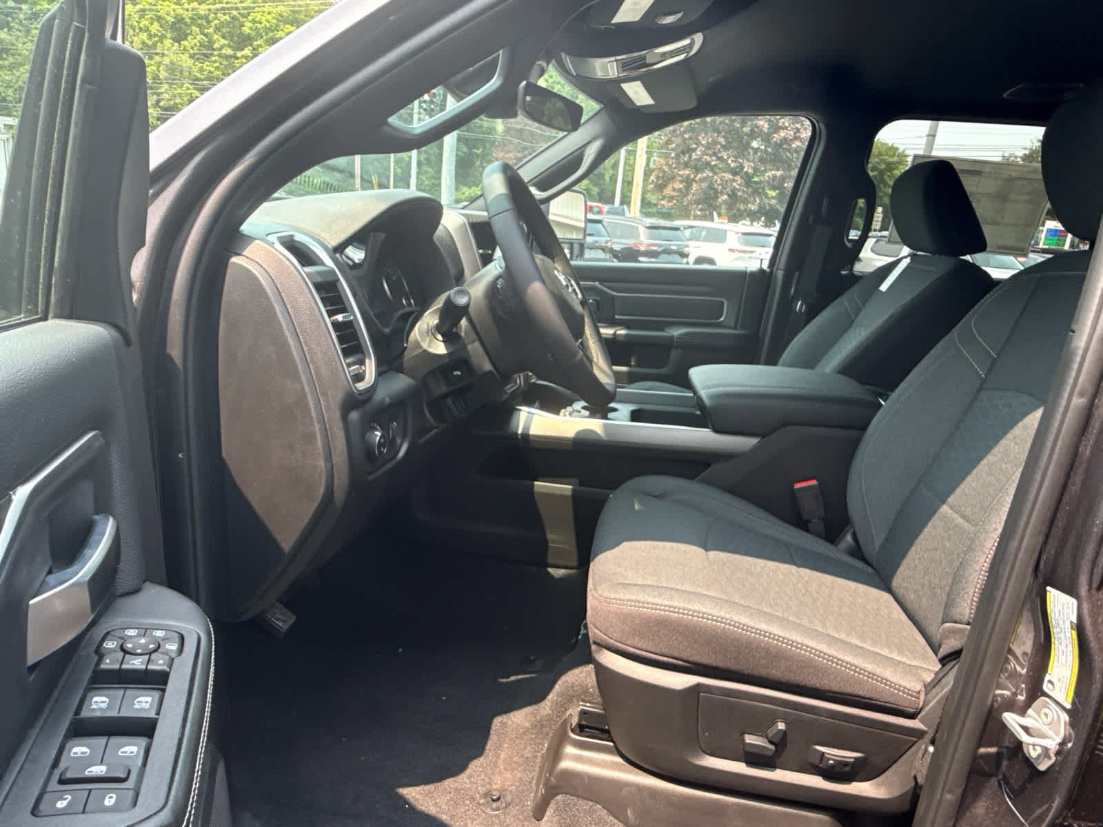 New 2026 RAM 2500 Big Horn AWD/4WD image 9