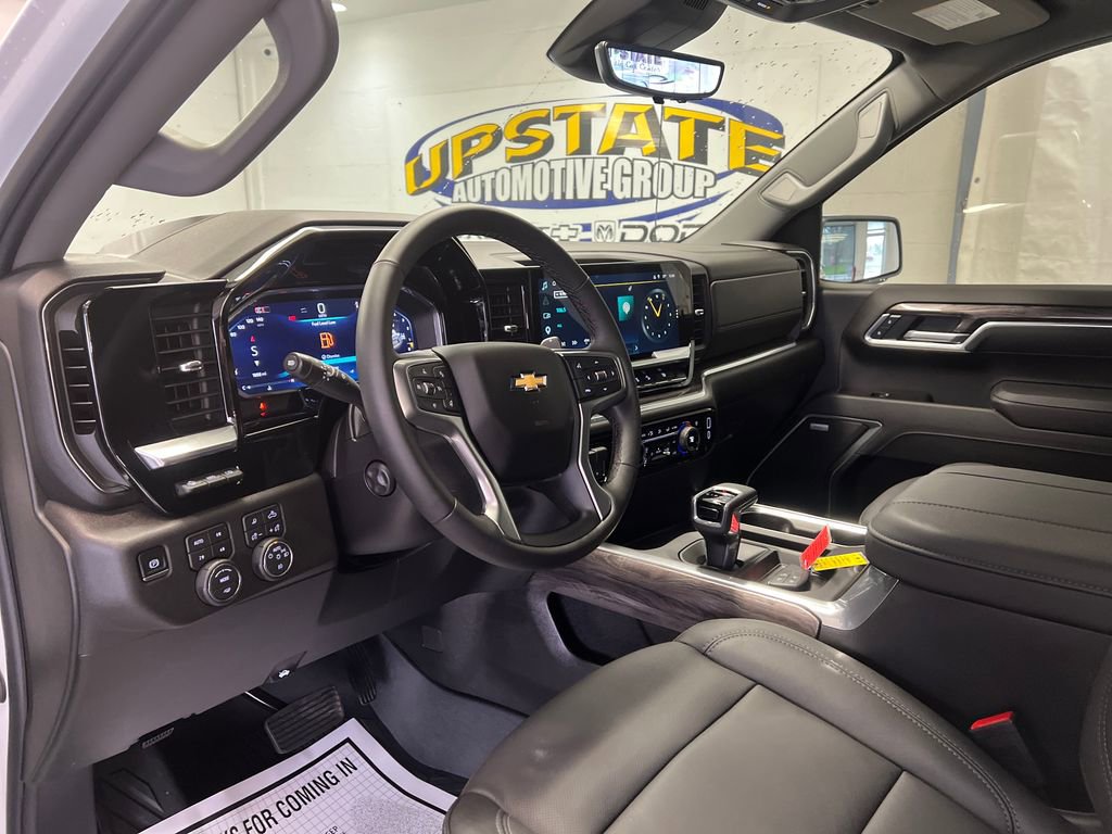 Used 2026 Chevrolet Silverado 1500 LTZ w/ LTZ Premium Package image 23
