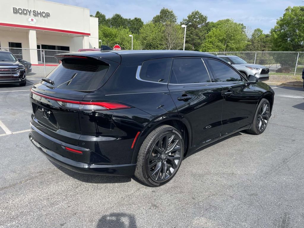 Used 2025 Toyota Crown Signia w/ Advanced Technology Package AWD/4WD image 10