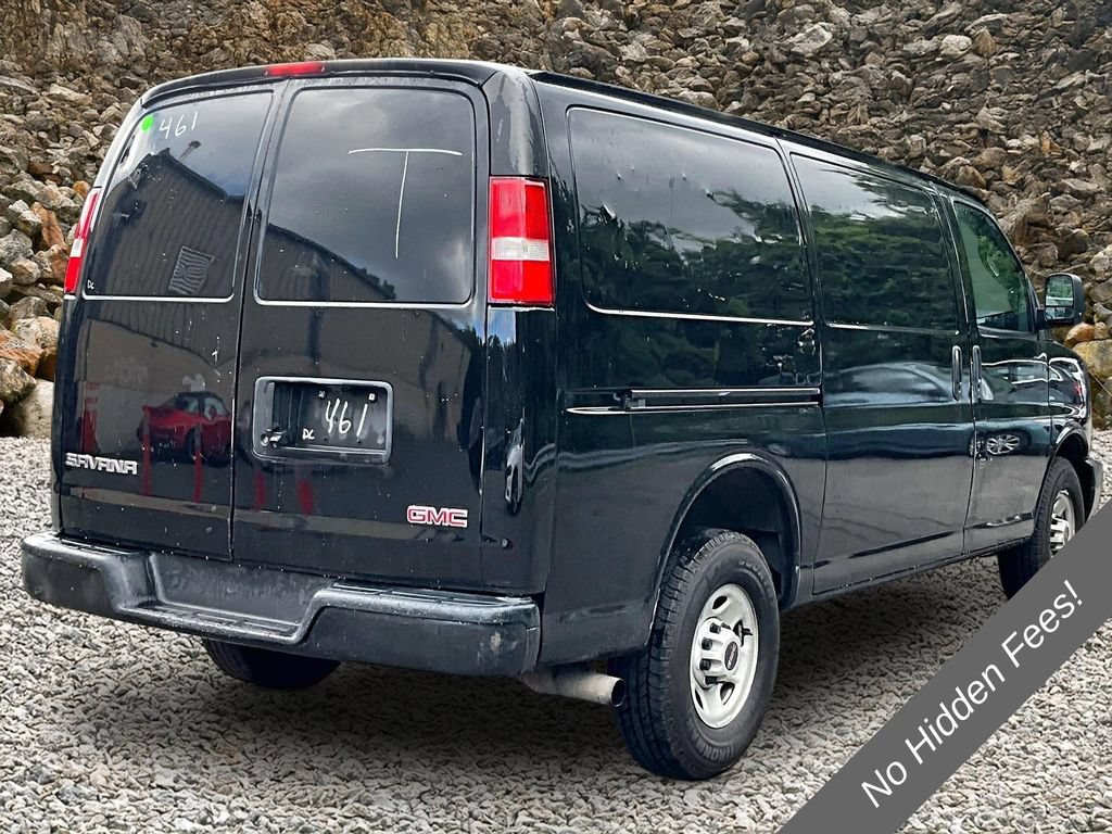 Used 2020 GMC Savana 2500 RWD image 2