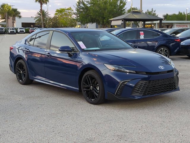 New 2026 Toyota Camry SE FWD image 7