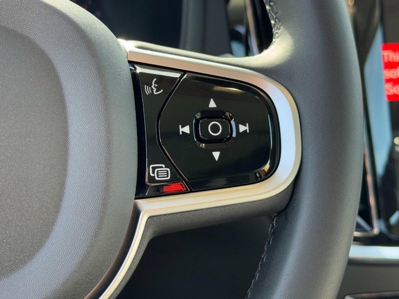 New 2026 Volvo V60 B5 Cross Country Plus w/ Climate Package image 12