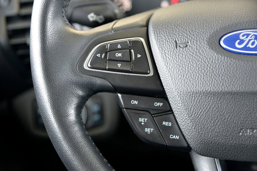 Used 2019 Ford Escape SEL image 22