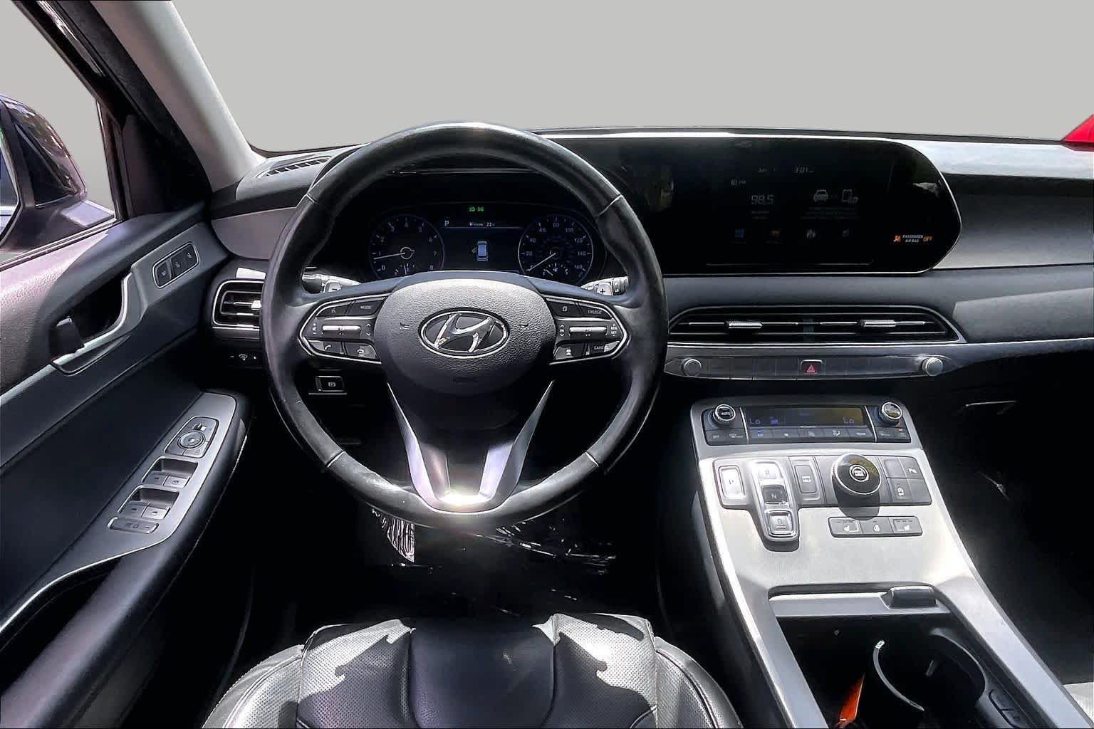 Used 2020 Hyundai Palisade SEL w/ Premium Package FWD image 6