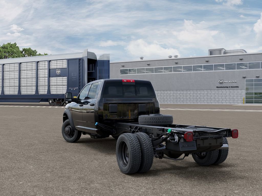 New 2026 RAM 4500 Tradesman AWD/4WD image 3