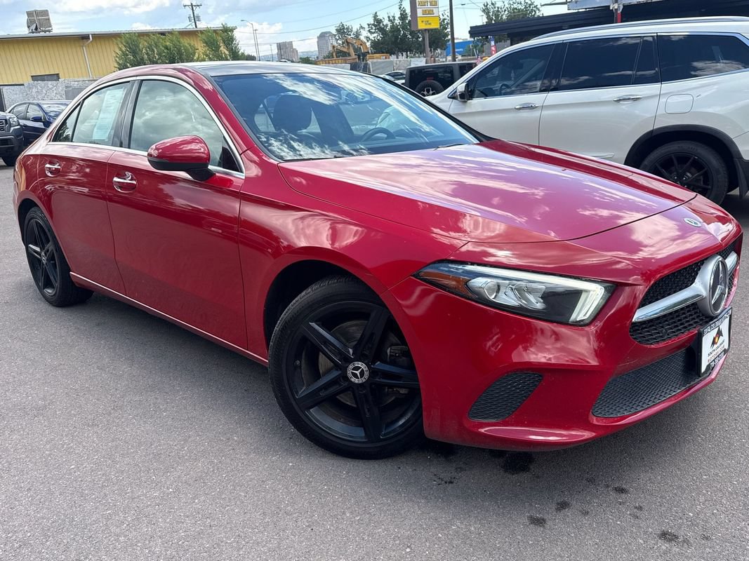 Used 2019 Mercedes-Benz A 220 4MATIC image 1