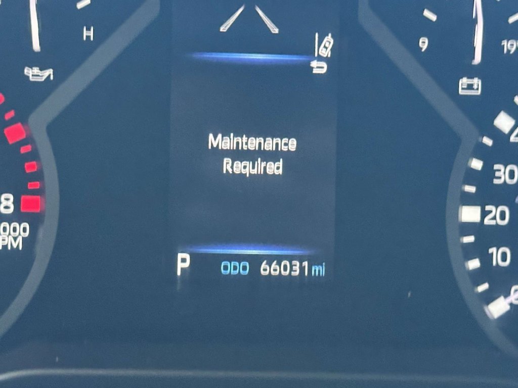 Used 2022 Toyota Tundra Limited w/ Power Package AWD/4WD image 28