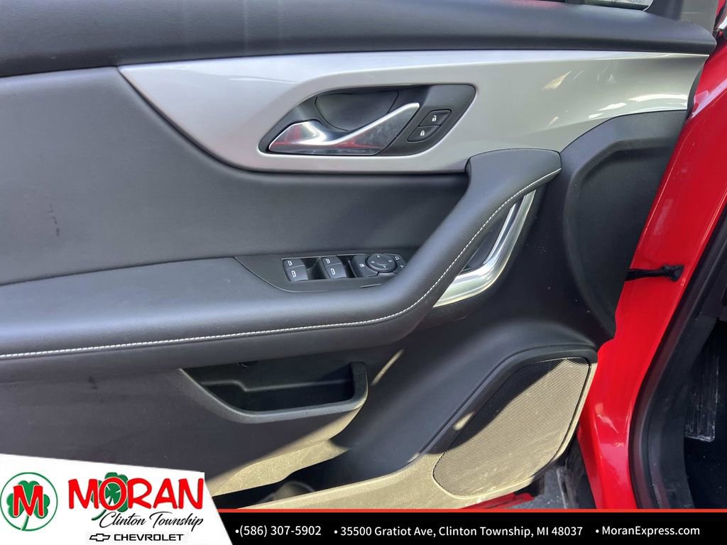 Used 2023 Chevrolet Blazer LT w/ Driver Confidence Package image 15