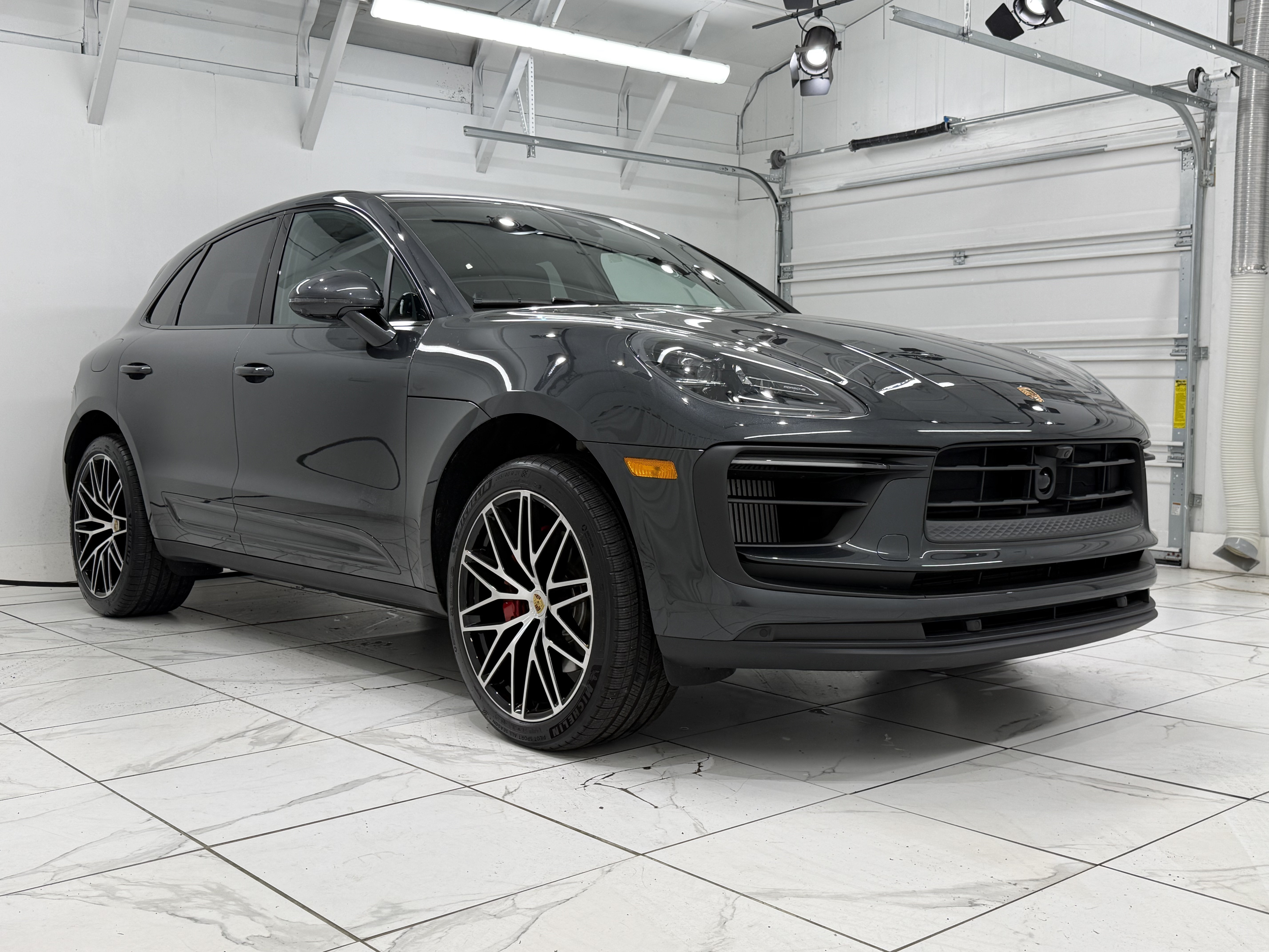 Certified 2026 Porsche Macan S AWD/4WD image 10