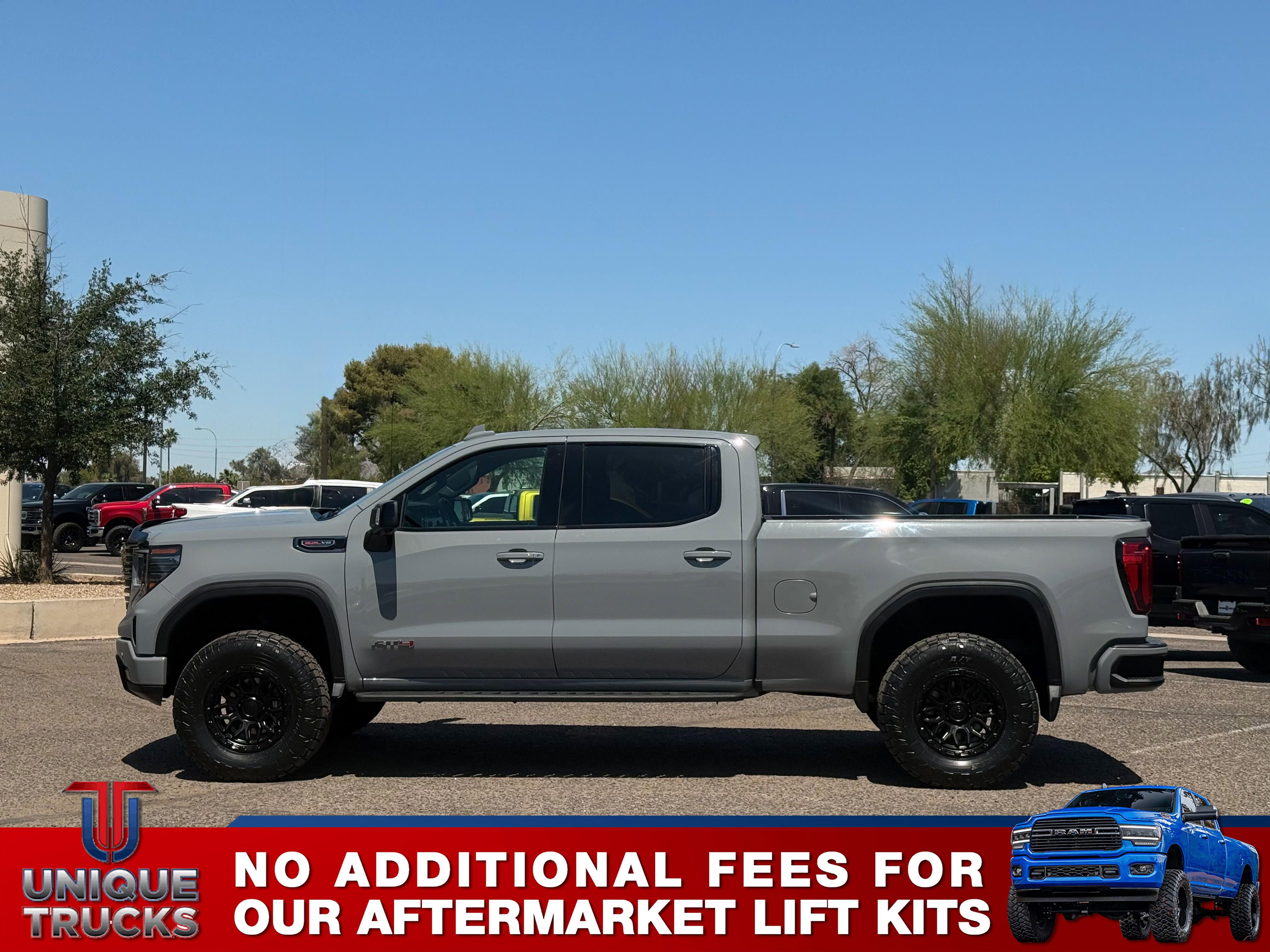 Used 2025 GMC Sierra 1500 AT4 AWD/4WD image 10