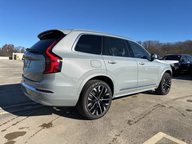 New 2026 Volvo XC90 T8 Ultra w/ Protection Package Premier image 7