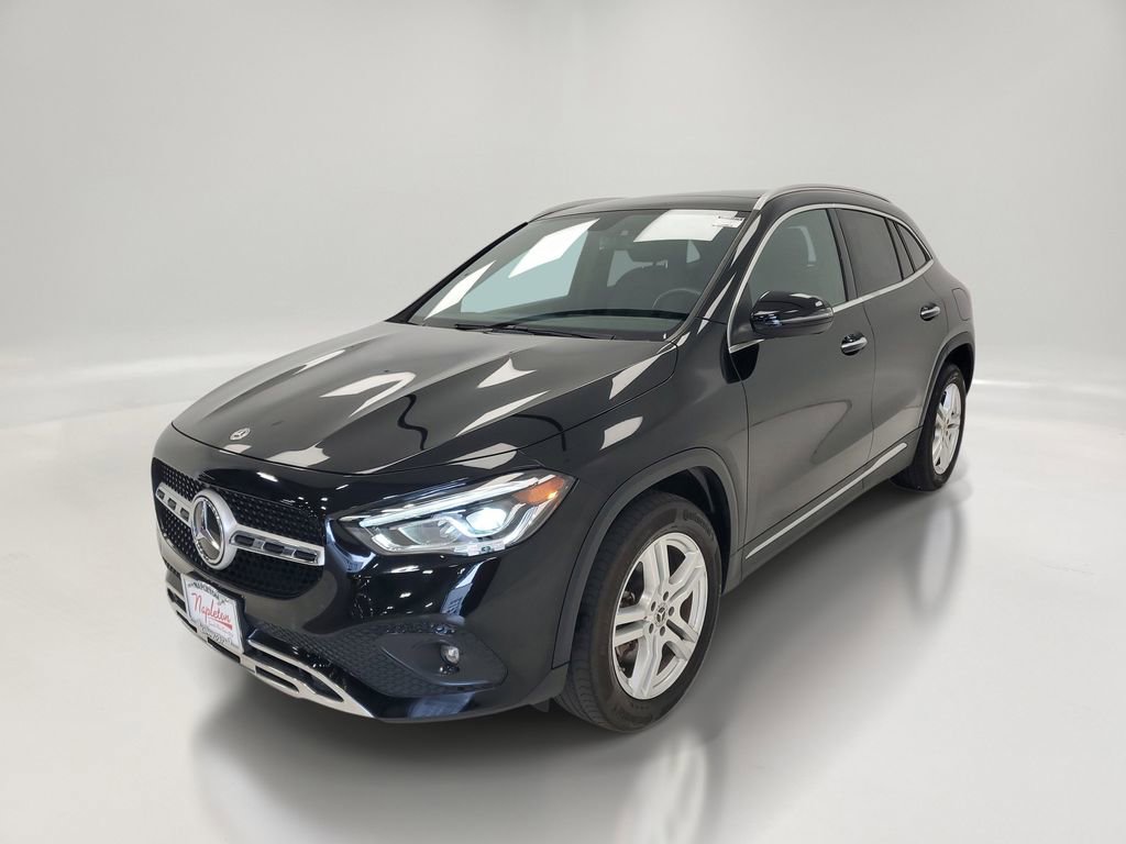 Used 2022 Mercedes-Benz GLA 250 4MATIC image 3