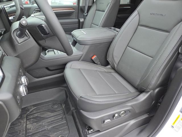 New 2026 GMC Sierra 3500 Denali w/ Denali Reserve Package AWD/4WD image 37