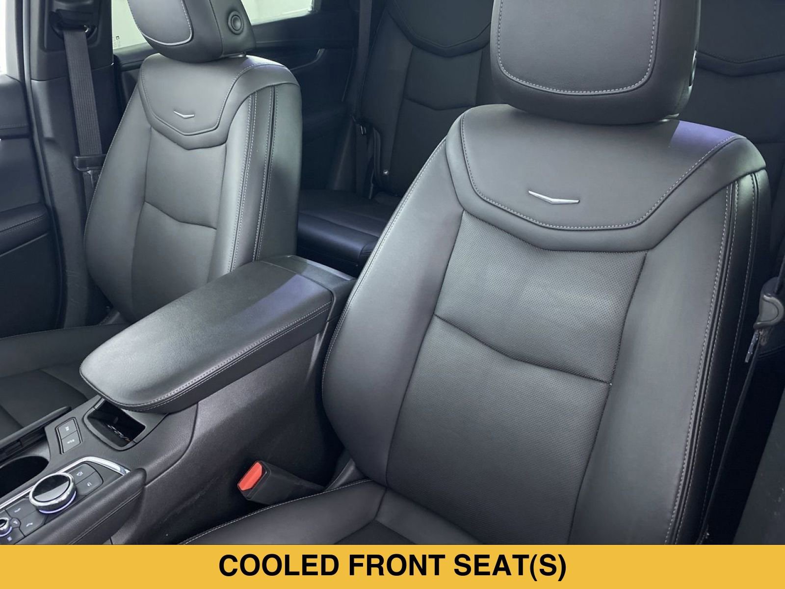 Certified 2022 Cadillac XT5 Premium Luxury AWD/4WD image 11