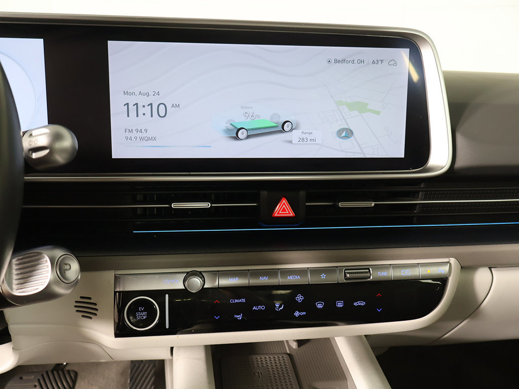 Used 2024 Hyundai Ioniq 6 SEL RWD image 40