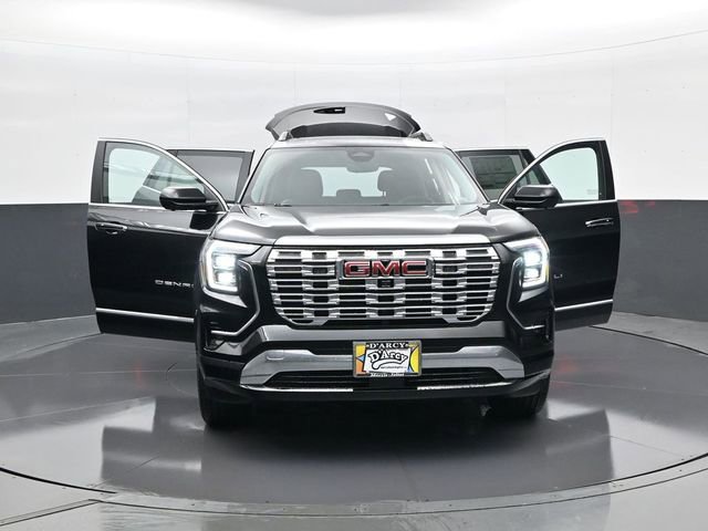 Used 2026 GMC Terrain Denali w/ LPO, Floor Liner Package image 31